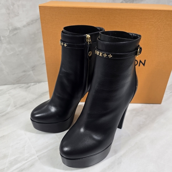 Louis Vuitton Afterglow Heeled Booties - Picture 3 of 11